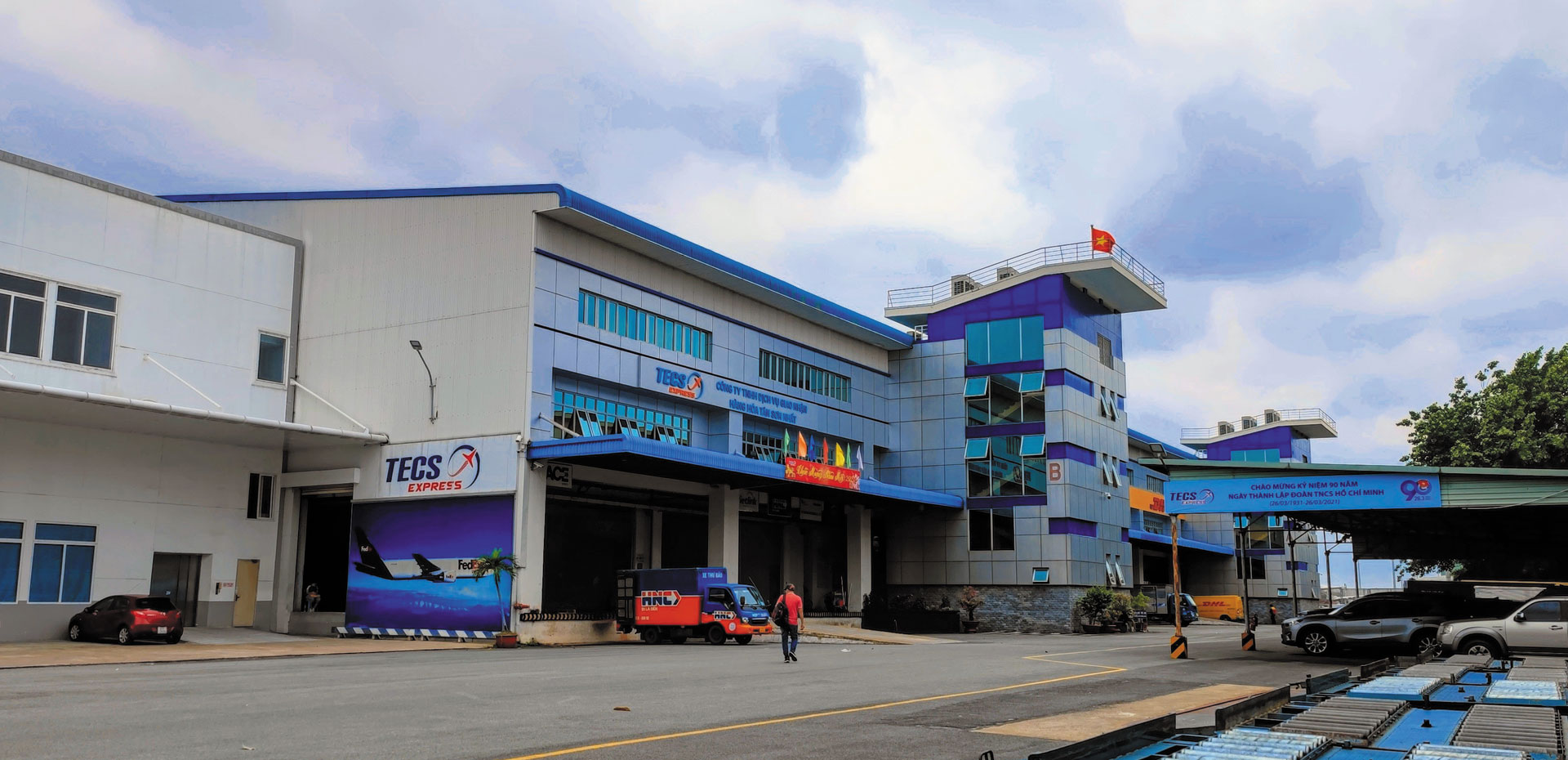 CÔNG TY TNHH DỊCH VỤ HÀNG HÓA TÂN SƠN NHẤT