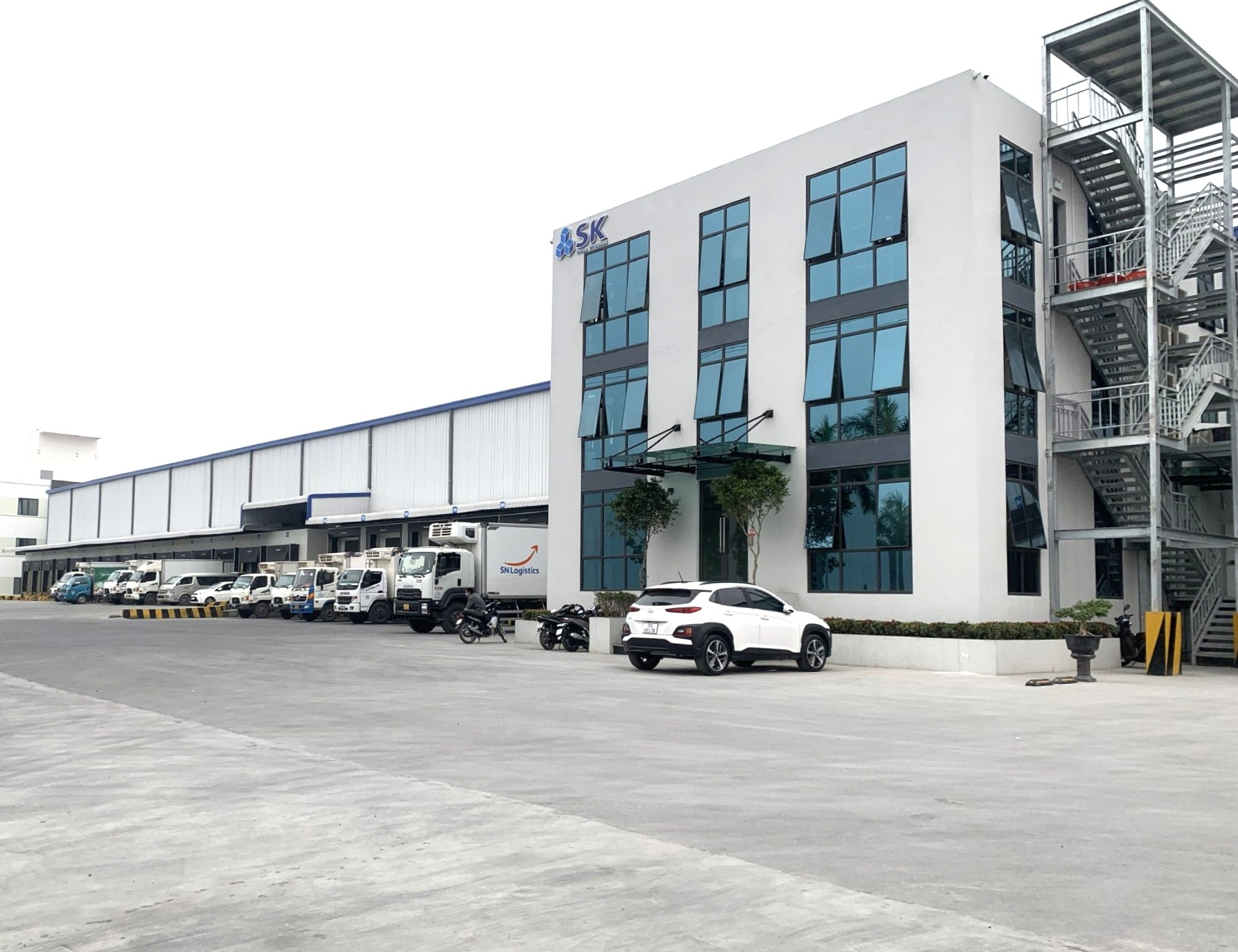 SK LOGISTICS